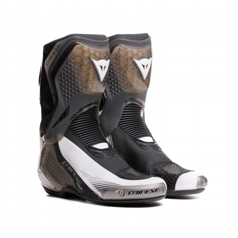 Dainese Torque 4 S Boots Black/White Size - 44 – ONERACINGPARTS.COM