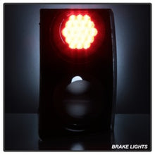 Carregar imagem no visualizador da galeria, Xtune Land Rover Range Rover 06-09 Euro Style Tail Lights Clear ALT-JH-LRRRS06-CL