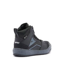 Carregar imagem no visualizador da galeria, Dainese Suburb D-WP Air Shoes Womens Black/Iron Gate/Metal Size - 38