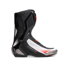 Carregar imagem no visualizador da galeria, Dainese Torque 4 AIr Boots Black/White/Red-Fluorescent Size - 42