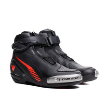 Carregar imagem no visualizador da galeria, Dainese Superya Shoes Black/Red Fluorescent Size - 47