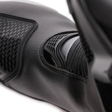 Carregar imagem no visualizador da galeria, Dainese Torque 4 Boots Womens Black/Black Size - 39