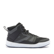 Carregar imagem no visualizador da galeria, Dainese Suburb Air Shoes Black/White/Iron Gate Size - 39