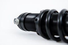 Carregar imagem no visualizador da galeria, Ohlins 02-17 Harley-Davidson VRSC V-Rod STX 36 Blackline Shock Absorber