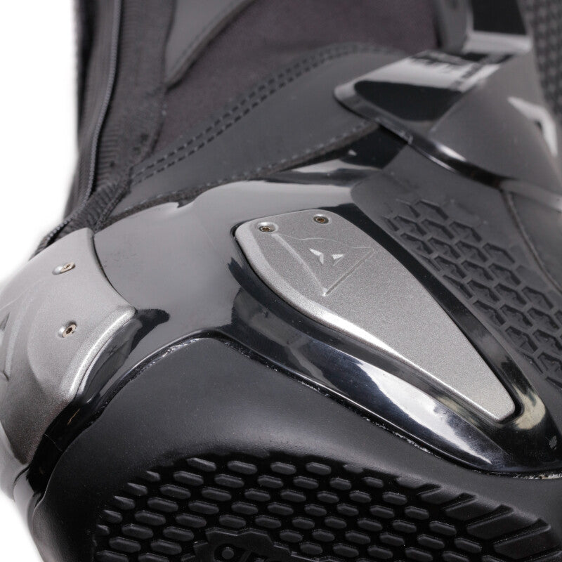 Dainese Torque 4 AIr Boots Black/Red-Lava Size - 45