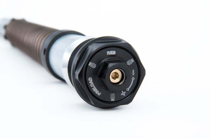 Ohlins 14-18 Yamaha R25 NIX 22 Cartridge Kit (Springs/Oil Sold Separately)
