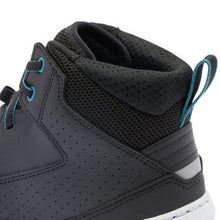 Carregar imagem no visualizador da galeria, Dainese Suburb Air Shoes Womens Black/White/Harbor Blue Size - 42