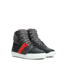 Carregar imagem no visualizador da galeria, Dainese York Air Lady Shoes Black/Red Size -39