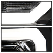 Carregar imagem no visualizador da galeria, Spyder GMC Sierra 1500/2500/3500 07-13 V2 Projector Headlights - Chrome PRO-YD-GS07V2-LBDRL-C