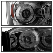 Carregar imagem no visualizador da galeria, Spyder Dodge Ram 1500 06-08/Ram 2500 06-09 Projector Headlights LED Halo LED Smke PRO-YD-DR06-HL-SM