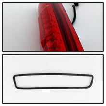 Carregar imagem no visualizador da galeria, xTune Chevy Silverado 07-13 / GMC Sierra 07-13 LED 3RD Brake Light - Red BKL-CSIL07-LED-RD