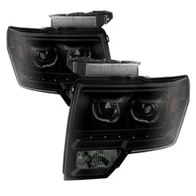 Carregar imagem no visualizador da galeria, Xtune Ford F150 09-14 Projector Headlights Halogen Model LED Halo Black Smoke PRO-JH-FF15009-CFB-BSM