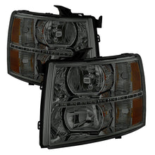 Carregar imagem no visualizador da galeria, xTune Chevy Silverado 1500 07-13 2500HD Crystal Headlights LED Design - Smoke HD-JH-CS07-LED-SM