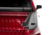 Carregar imagem no visualizador da galeria, Lund 2019 Chevrolet Silverado 1500 (5.5ft. Bed) Genesis Elite Roll Up Tonneau Cover - Black