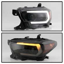 Carregar imagem no visualizador da galeria, Spyder Toyota Tacoma 16-18 (TRD Model Only) Projector Headlights Black Smoke PRO-YD-TT16V1-SEQ-BSM