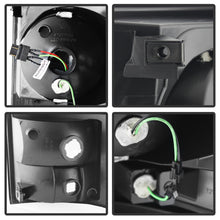 Carregar imagem no visualizador da galeria, Spyder Toyota Tundra 07-13 LED Tail lights Black ALT-YD-TTU07-LED-BK