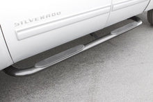 Carregar imagem no visualizador da galeria, Lund 2019 Chevy Silverado 1500 Crew Cab 4in. Oval Curved Steel Nerf Bars - Black