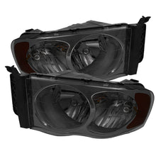 Carregar imagem no visualizador da galeria, Xtune Dodge Ram 1500 02-05 Amber Crystal Headlights Smoke HD-JH-DR02-AM-SM