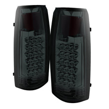 Carregar imagem no visualizador da galeria, Xtune Yukon Denali 99-00 LED Tail Lights Chrome ALT-JH-CCK88-LED-SM