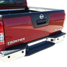 Carregar imagem no visualizador da galeria, Westin 2013-2015 Nissan Frontier Wade Tailgate Cap - Black