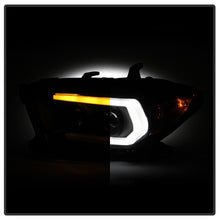 Carregar imagem no visualizador da galeria, Spyder Toyota Tacoma 16-18 (TRD Model Only) Projector Headlights Black Smoke PRO-YD-TT16V1-SEQ-BSM