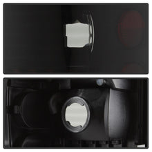 Carregar imagem no visualizador da galeria, xTune Dodge Ram 1500 94-01 Tail Lights - Light Bar LED - Black ALT-ON-DRAM94V3-LBLED-BSM