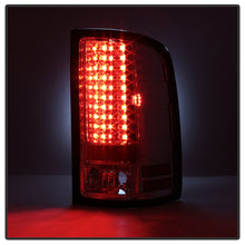 Carregar imagem no visualizador da galeria, Spyder GMC Sierra 07-13 (Not fit 3500 Dually 4 Rear Wheels)LED Tail Lights Chrome ALT-YD-GS07-LED-C