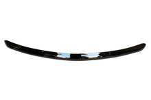 Load image into Gallery viewer, Lund 00-06 Chevy Tahoe Interceptor Hood Shield - Smoke