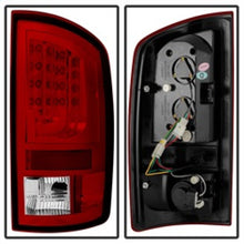 Carregar imagem no visualizador da galeria, Spyder Dodge Ram 02-06 1500 Version 2 LED Tail Light - Red Clear ALT-YD-DRAM02V2-LED-RC