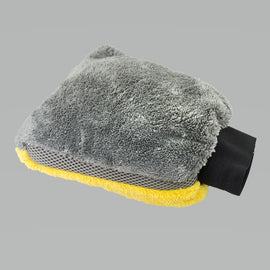 Chemical Guys Waterproof 4-In-1 Microfiber Premium Wash Mitt (P12)