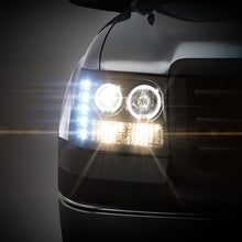 Carregar imagem no visualizador da galeria, Spyder GMC Sierra 1500/GMC Sierra Denali 08-13 Projector LED Halo- LED Blk PRO-YD-GS07-HL-BK