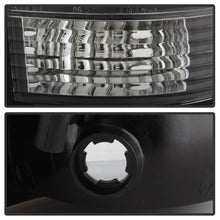 Carregar imagem no visualizador da galeria, Spyder Toyota Tacoma 05-15 Euro Style Tail Lights Black ALT-YD-TT05-BK