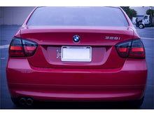 Carregar imagem no visualizador da galeria, Spyder BMW E90 3-Series 06-08 4Dr LED Tail Lights Red Smoke ALT-YD-BE9006-LED-RS