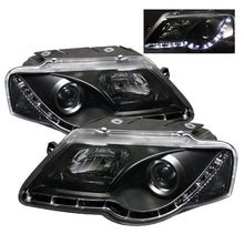 Carregar imagem no visualizador da galeria, Spyder Volkswagen Passat 06-08 Projector Headlights DRL Black High H1 Low H1 PRO-YD-VP06-DRL-BK