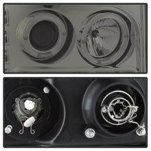 Carregar imagem no visualizador da galeria, Spyder GMC Sierra 1500/2500/3500 07-13 Projector Headlights LED Halo- LED Smoke PRO-YD-GS07-HL-SM