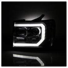 Carregar imagem no visualizador da galeria, Spyder GMC Sierra 1500/2500/3500 07-13 V2 Projector Headlights - Smoke PRO-YD-GS07V2-LBDRL-SM