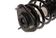 Carregar imagem no visualizador da galeria, KYB Strut Plus Front Right 03-08 Pontiac Vibe/Toyota Matrix (FWD)