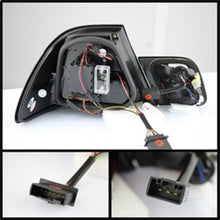 Carregar imagem no visualizador da galeria, Spyder BMW E46 00-03 2Dr Coupe Light Bar LED Tail Lights Blk ALT-YD-BE4600-LBLED-BK