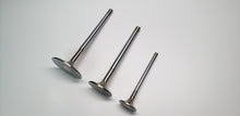 Carregar imagem no visualizador da galeria, Ferrea Ford Windsor 289/302/351 1.9in 5.03in 10 Deg U/C Dish Head 5000 Series Int Valve - Set of 8