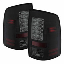 Carregar imagem no visualizador da galeria, Spyder Dodge Ram 1500 09-14 LED Tail Lights Incandescent- Blk Smke ALT-YD-DRAM09-LED-BSM