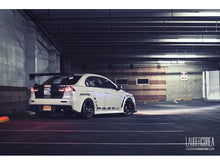 Carregar imagem no visualizador da galeria, Spyder Mitsubishi Lancer/Evolution X 08-14 LED Tail Lights Blk ALT-YD-MITEVO1008-LED-BK