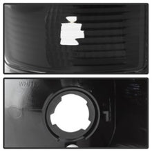Carregar imagem no visualizador da galeria, Spyder 00-06 GMC Yukon/Yukon XL V2 Light Bar LED Tail Lights - Black (ALT-YD-CD00V2-LBLED-BK)