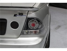 Carregar imagem no visualizador da galeria, Spyder Lexus IS 300 01-05 LED Tail Lights Black ALT-YD-LIS300-LED-BK