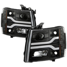 Carregar imagem no visualizador da galeria, Spyder Chevy Silverado 1500 07-13/2500HD/3500HD 07-14 LED Black PRO-YD-CS07V3PL-BK