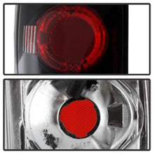 Carregar imagem no visualizador da galeria, Spyder Chevy Blazer 95-05/Oldsmobile Bravada 96-01 Euro Tail Lights Blk ALT-YD-CB95-BK