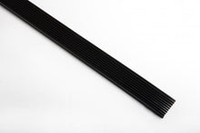 Carregar imagem no visualizador da galeria, Lund Universal (Pickup) Tailgate Protector - Black