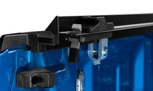 Carregar imagem no visualizador da galeria, Lund 99-07 Chevy Silverado 1500 (8ft. Bed) Genesis Elite Roll Up Tonneau Cover - Black