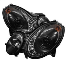 Carregar imagem no visualizador da galeria, Spyder Mercedes Benz E-Class 03-06 Projector Halogen Model- DRL- Blk PRO-YD-MBW21103-DRL-BK