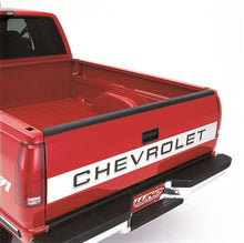 Carregar imagem no visualizador da galeria, Lund Universal (Pickup) Tailgate Protector - Black