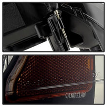 Carregar imagem no visualizador da galeria, Xtune Dodge Ram 1500 02-05 Amber Crystal Headlights HD-JH-DR02-AM-BSM